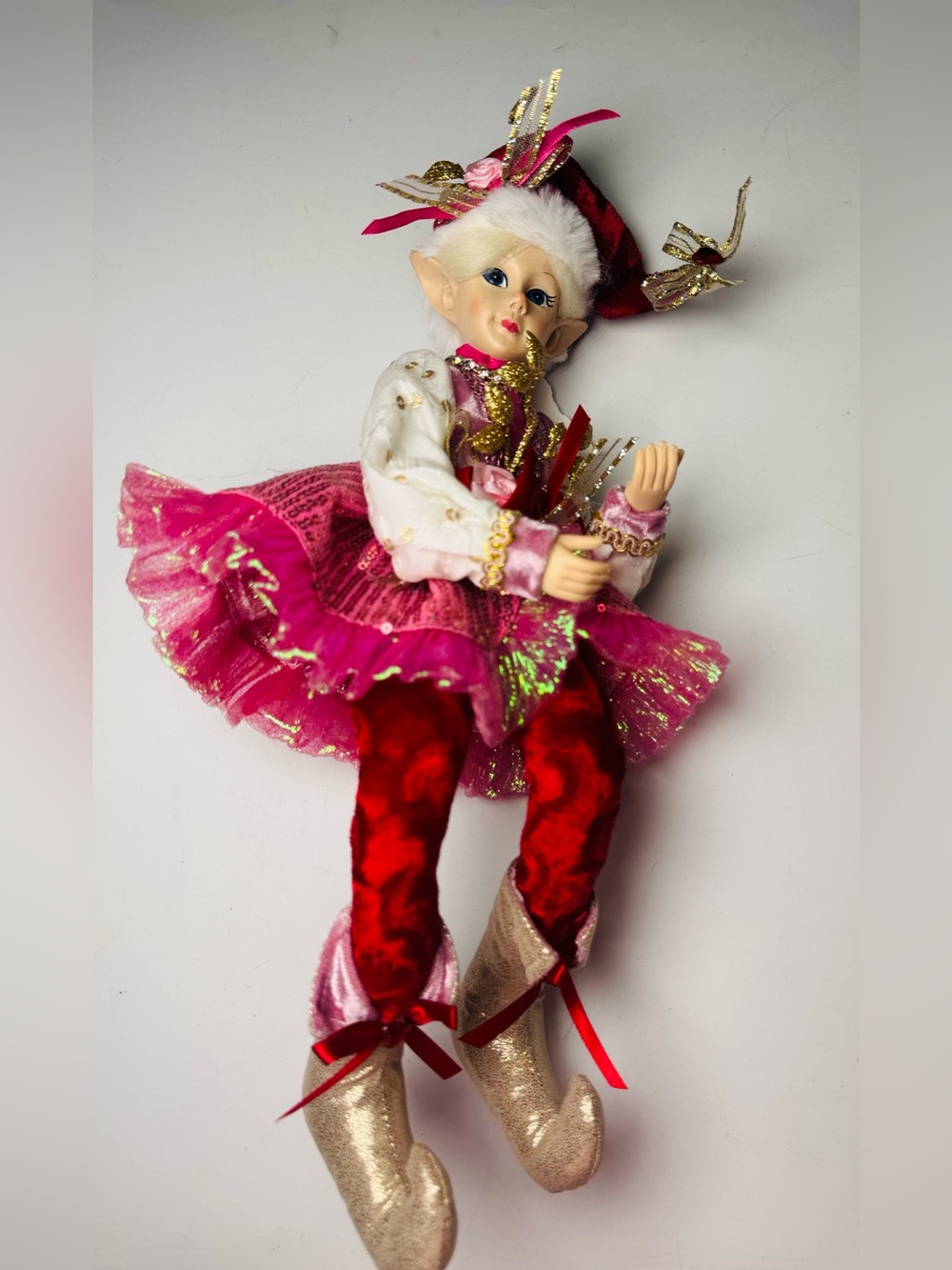 Cynthia Rowley Valentine's Day Elf Shelf Sitter